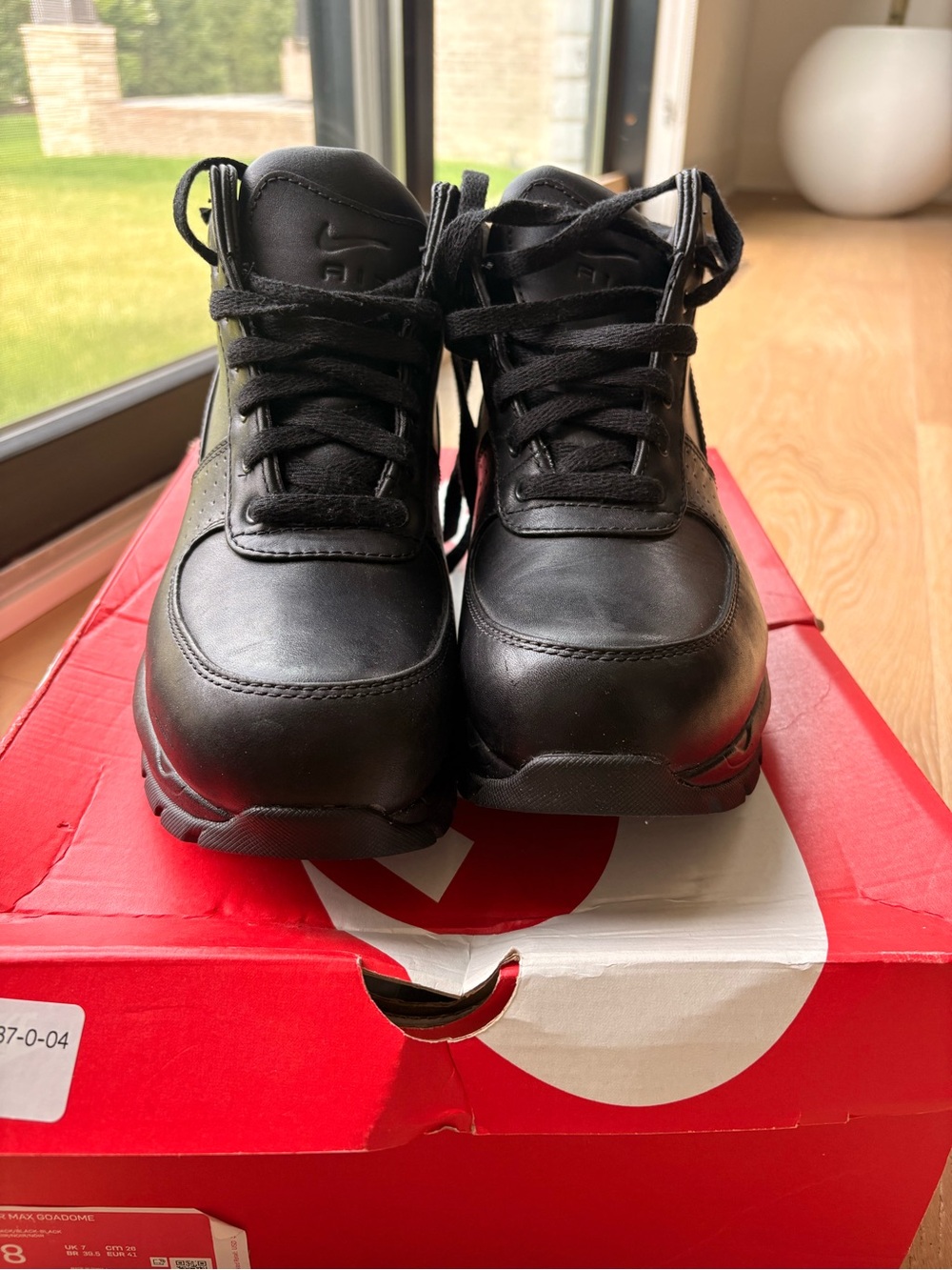 Nike Mens Black Goadome Boots